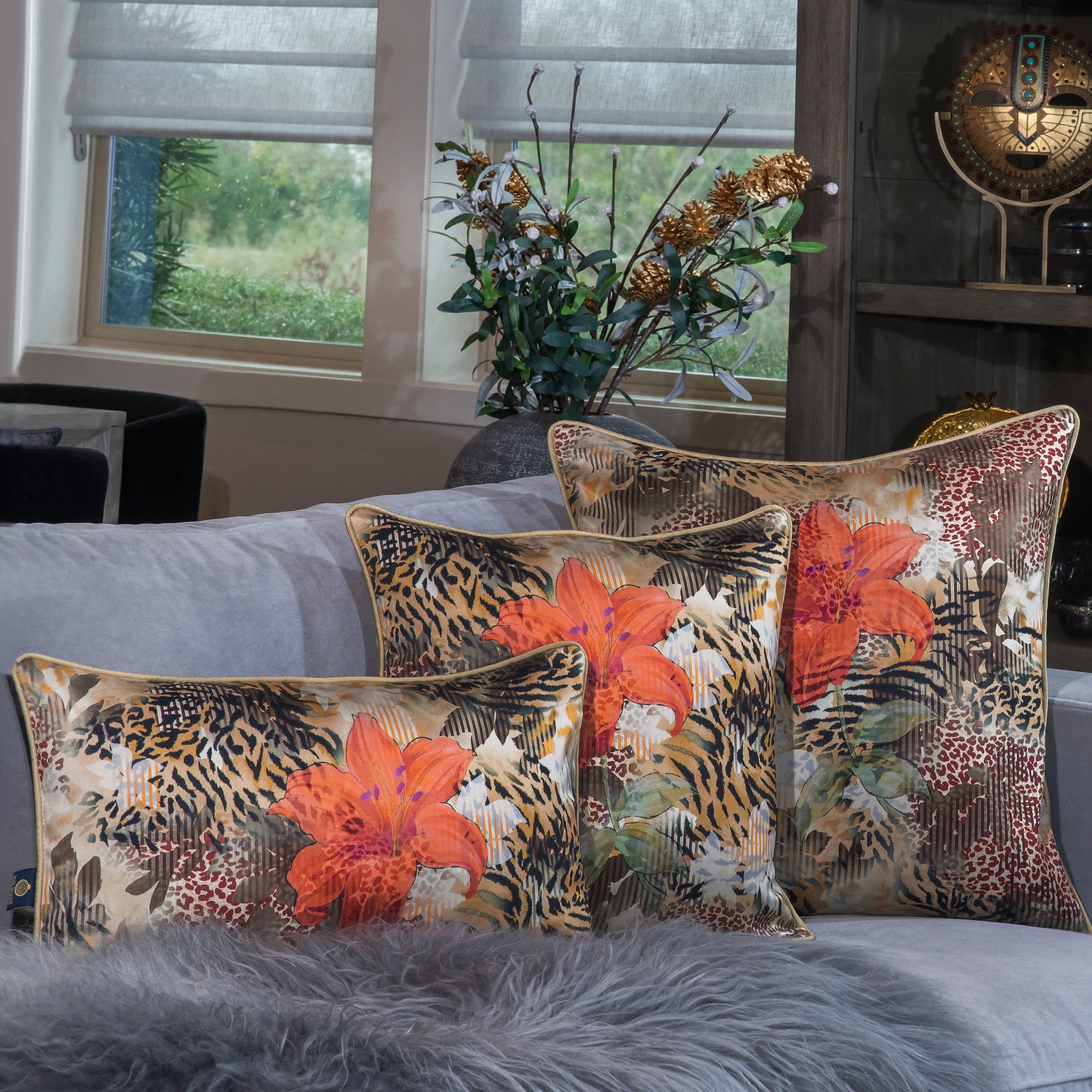 Exotic Touches Comfort (Cushion Cover)